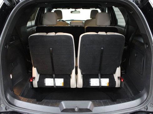 Used 2019 Ford Explorer XLT w/ Equipment Group 201A image 31