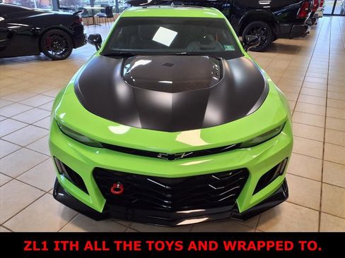Used 2017 Chevrolet Camaro ZL1 image 6