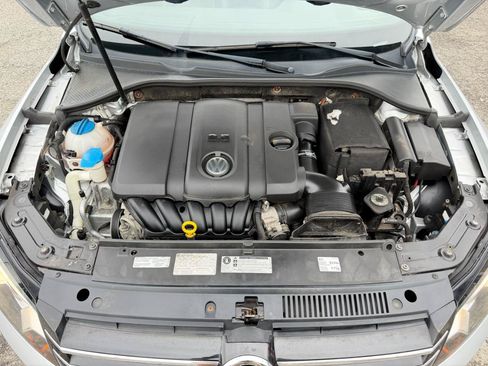 Used 2013 Volkswagen Passat 2.5 SE FWD image 74