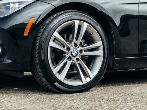 Used 2017 BMW 330i xDrive Wagon image 39