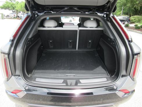New 2027 Cadillac Optiq Sport RWD image 17