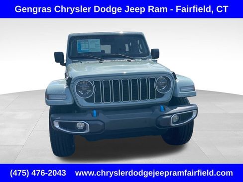 Used 2024 Jeep Wrangler Unlimited Sahara w/ Safety Group AWD/4WD image 2