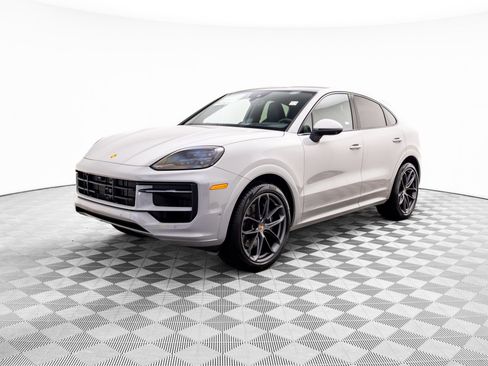 New 2026 Porsche Cayenne Coupe image 1
