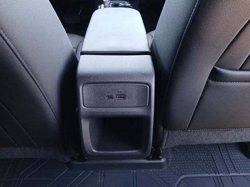 Used 2026 Chevrolet Trax RS w/ Sunroof Package FWD image 91