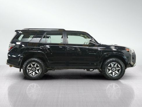 Used 2022 Toyota 4Runner TRD Off-Road Premium AWD/4WD image 6