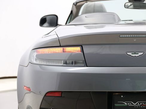 Used 2016 Aston Martin V8 Vantage S RWD image 36