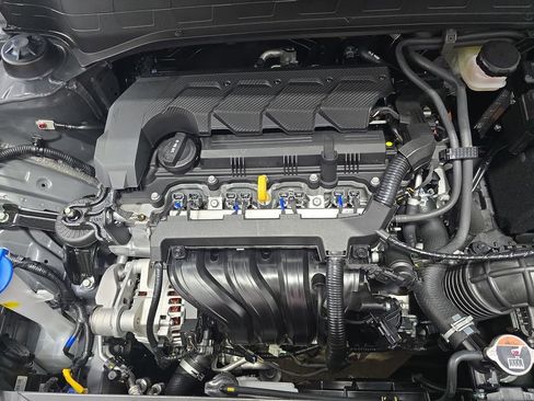 New 2026 Hyundai Venue SEL FWD image 31
