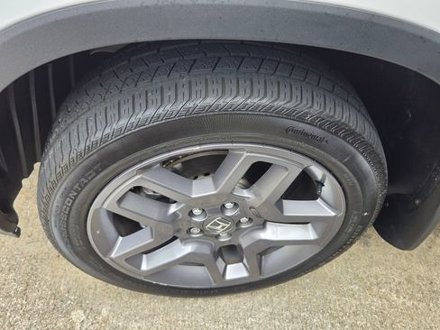 Used 2023 Honda Passport EX-L image 9