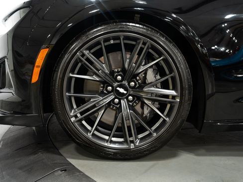 Used 2018 Chevrolet Camaro ZL1 w/ LPO, ZL1 Protection Package RWD image 16