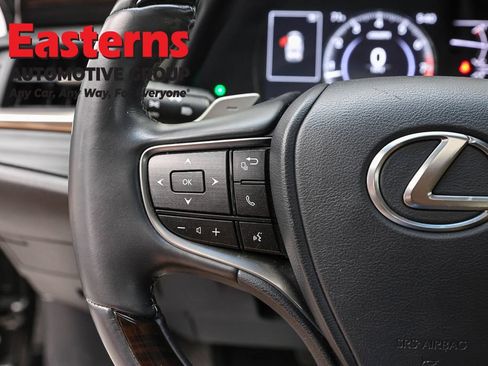 Used 2020 Lexus ES 350 w/ Accessory Package FWD image 15