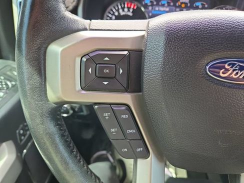 Used 2022 Ford F350 Lariat w/ Lariat Value Package AWD/4WD image 19