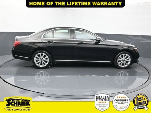 Used 2018 Mercedes-Benz E 300 4MATIC image 6