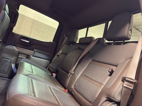 Used 2019 GMC Sierra 1500 Denali w/ Denali Ultimate Package image 30
