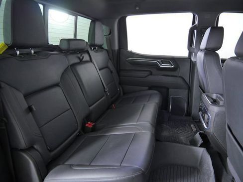 Used 2024 Chevrolet Silverado 1500 LTZ AWD/4WD image 13