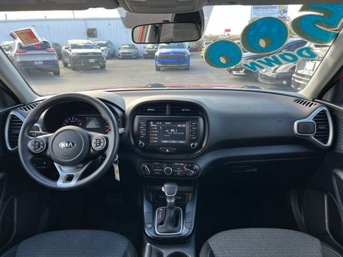 Used 2020 Kia Soul S image 35