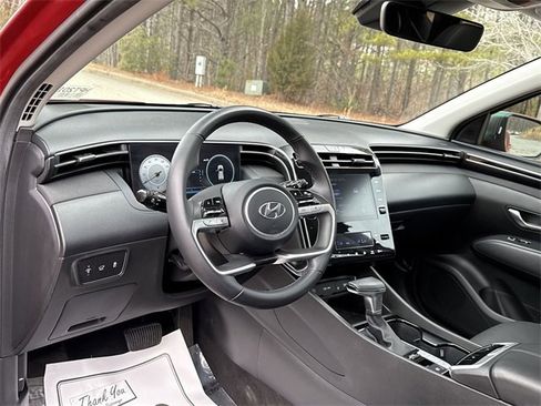 Used 2023 Hyundai Tucson SEL w/ Convenience Package image 11