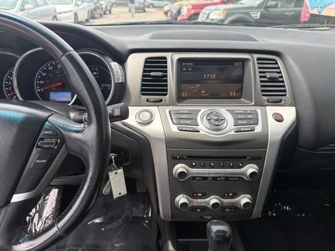Used 2012 Nissan Murano SV AWD/4WD image 12