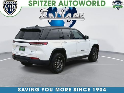 Used 2022 Jeep Grand Cherokee Trailhawk w/ Luxury Tech Group III AWD/4WD image 9
