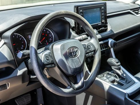 Used 2021 Toyota RAV4 LE w/ Carpet Mat Package (TMS) FWD image 19