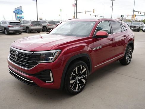 Used 2025 Volkswagen Atlas Cross Sport SEL Premium R-Line AWD/4WD image 32