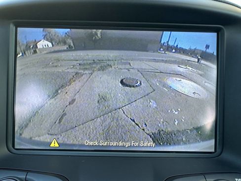 Used 2014 Chevrolet SS image 28