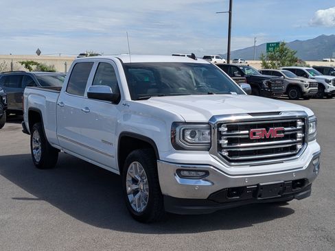 Used 2018 GMC Sierra 1500 SLT w/ SLT Premium Package AWD/4WD image 7