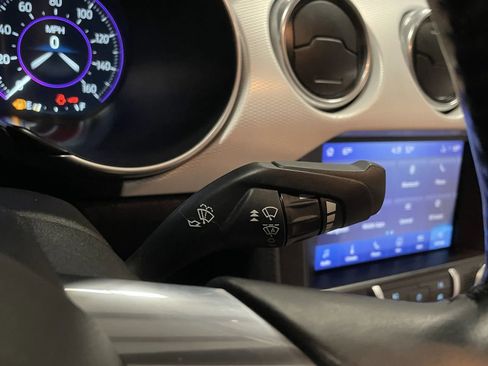 Used 2022 Ford Mustang GT Premium image 23