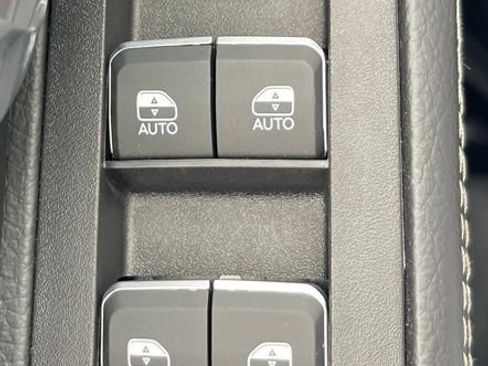 New 2026 RAM 2500 Laramie image 9