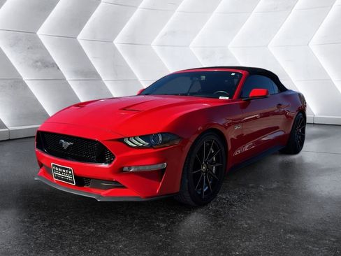 Used 2019 Ford Mustang GT Premium image 3
