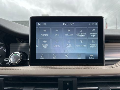 Used 2022 Lincoln Corsair AWD w/ Premium Package image 42