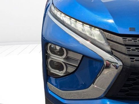 Used 2022 Mitsubishi Eclipse Cross SE FWD image 9