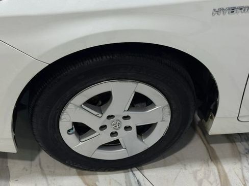 Used 2010 Toyota Prius Two FWD image 29