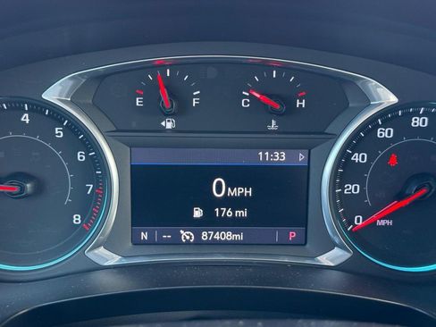 Used 2020 Chevrolet Traverse LT w/ Driver Confidence II Package image 22