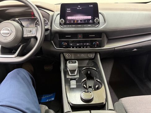 Used 2023 Nissan Rogue SV AWD/4WD image 24