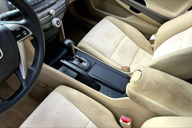 Used 2010 Honda Accord LX image 15