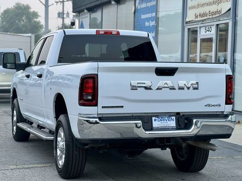 Used 2026 RAM 2500 Big Horn AWD/4WD image 3