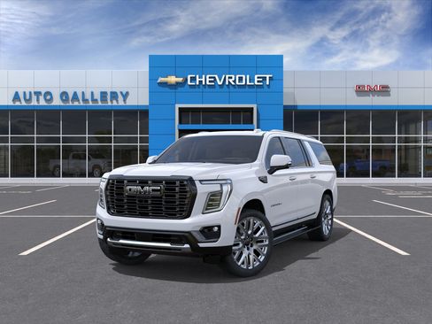 New 2026 GMC Yukon XL Denali Ultimate AWD/4WD image 9