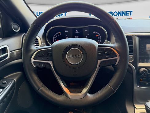 Certified 2017 Jeep Grand Cherokee Altitude RWD image 13