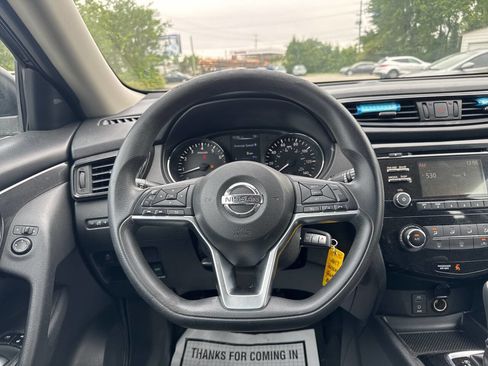 Used 2017 Nissan Rogue S FWD image 16