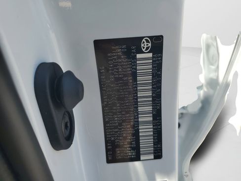Certified 2026 Toyota Corolla LE FWD image 27