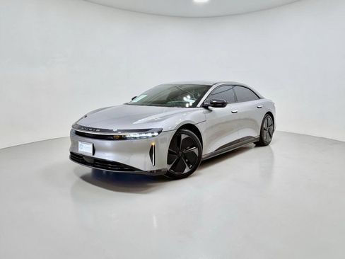 Used 2024 Lucid Air Touring AWD/4WD image 2