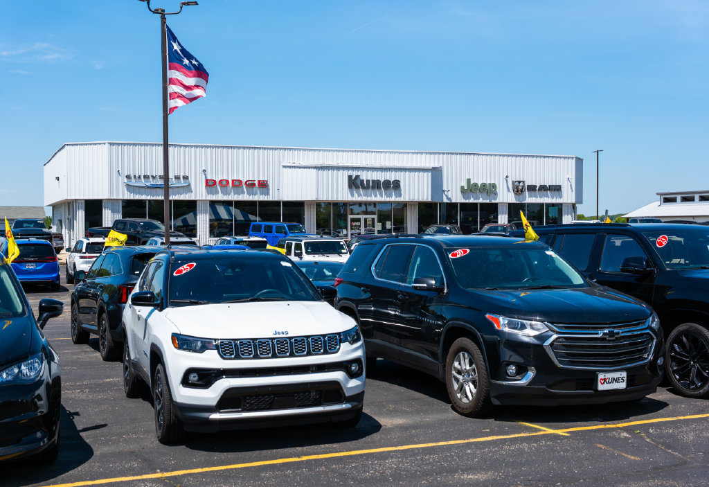 Used 2025 Dodge Durango R/T AWD/4WD image 10