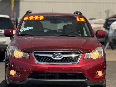 Used 2013 Subaru Crosstrek 2.0i Premium AWD/4WD image 2