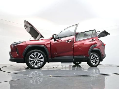 Used 2023 Toyota RAV4 Limited image 52