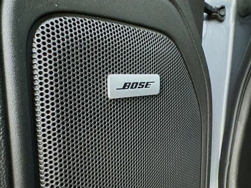 Used 2019 GMC Sierra 1500 SLT w/ SLT Premium Package AWD/4WD image 23