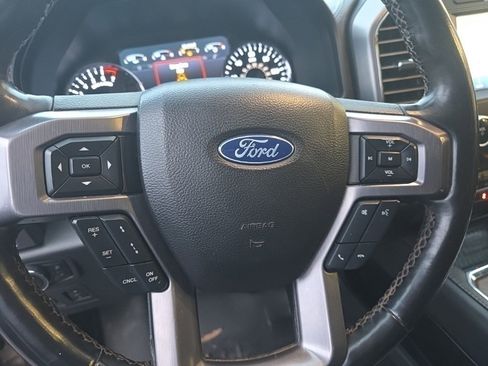 Used 2020 Ford Expedition Platinum image 22