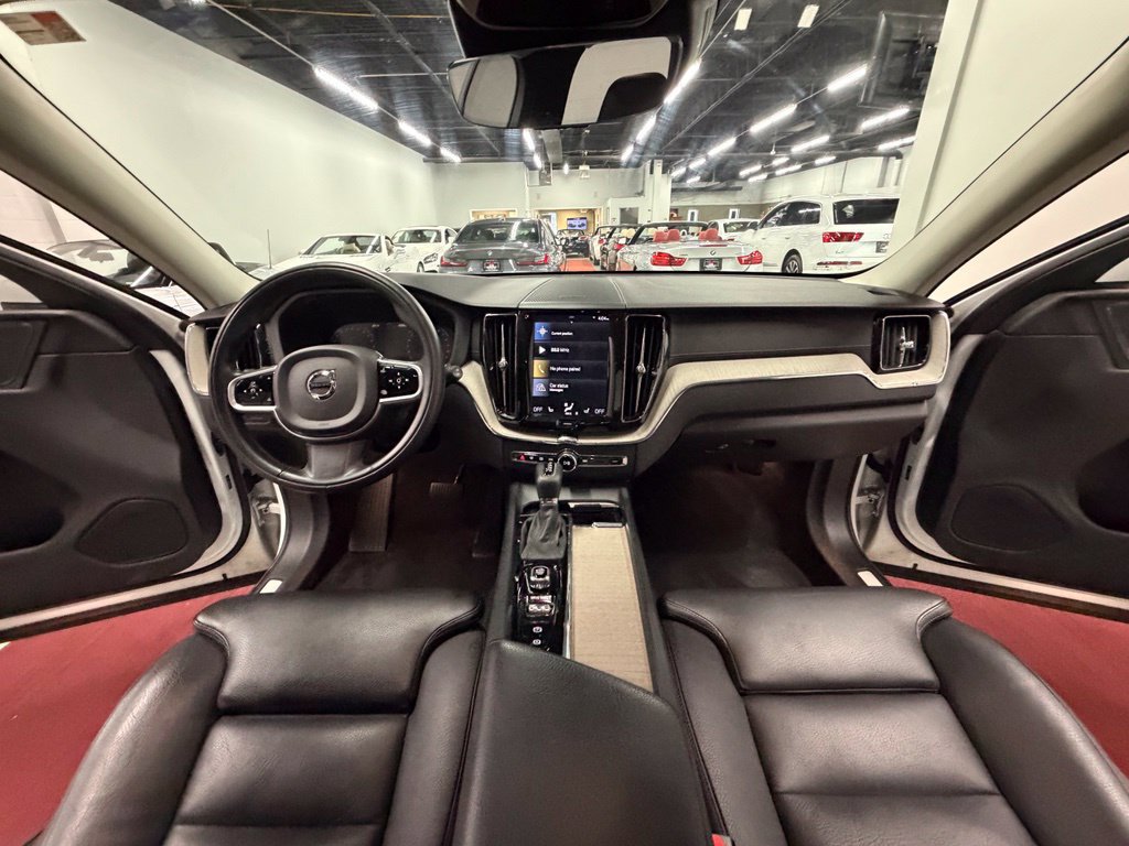 Used 2020 Volvo XC60 T5 Inscription w/ Protection Package Premier AWD/4WD image 28