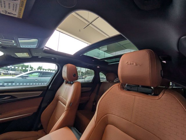 New 2026 Jaguar F-PACE R-Dynamic S AWD/4WD image 18