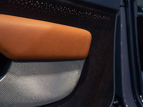 Used 2018 Rolls-Royce Wraith RWD image 28
