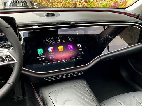 New 2026 Mercedes-Benz E 350 4MATIC Sedan image 7